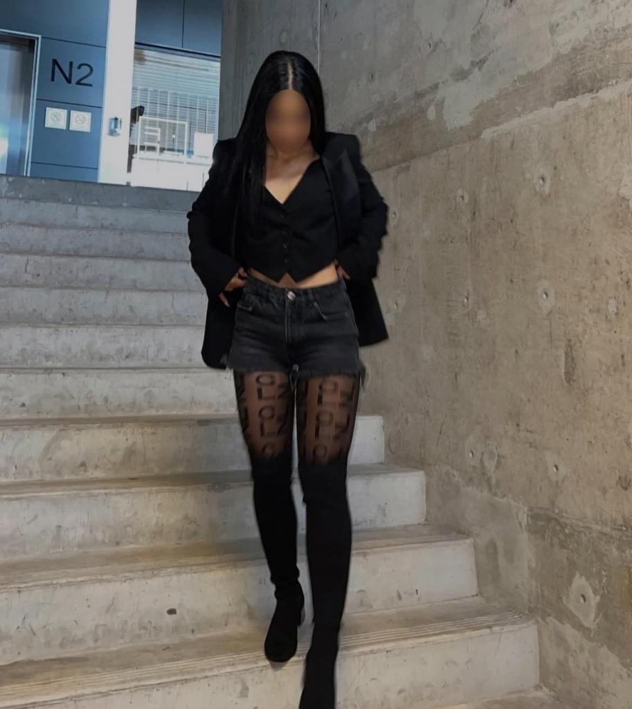 Chica busca chico en Murcia: Chica busca chico
