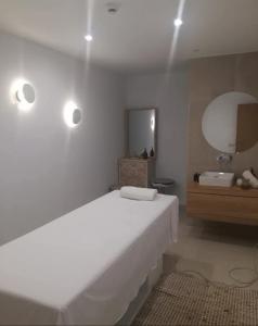 602197343: Chica busca chico en Las Palmas