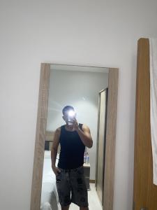 613637662: Chico busca chica en Valencia