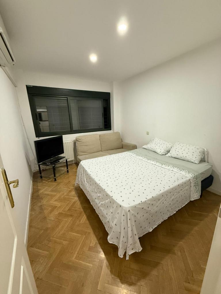 673374942:  en Madrid