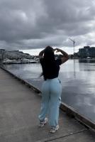 617415806: Chica busca chico en Sevilla