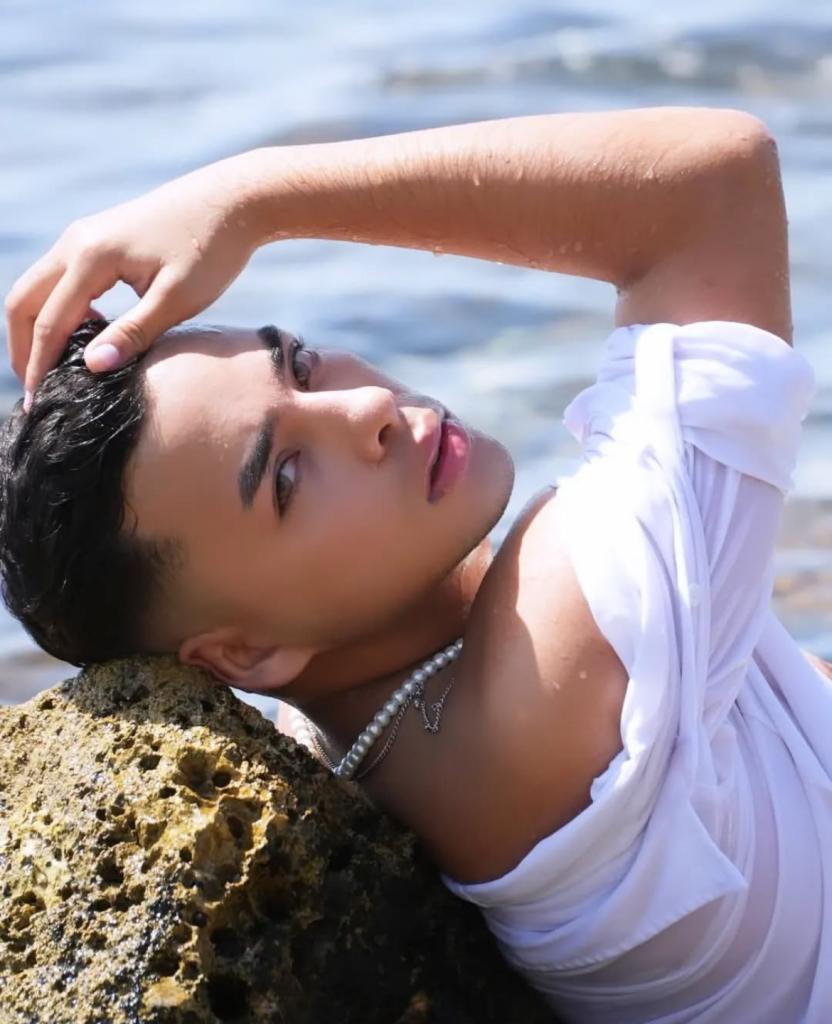 642009979: Chico busca chica en Málaga