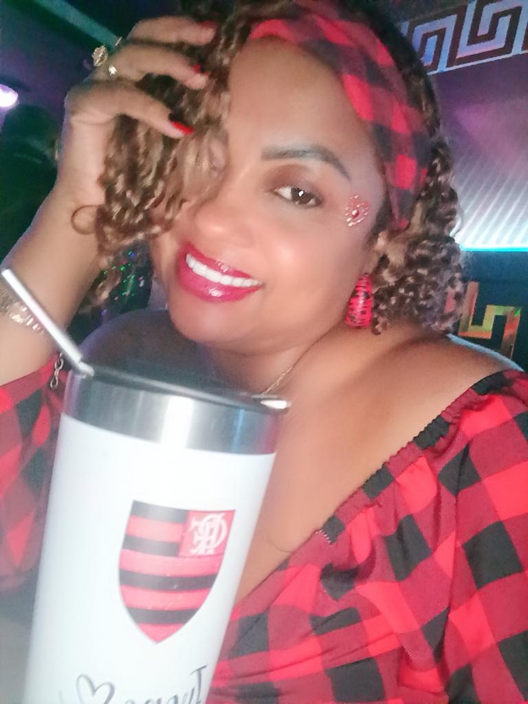 689739268: Chica busca chico en Zaragoza