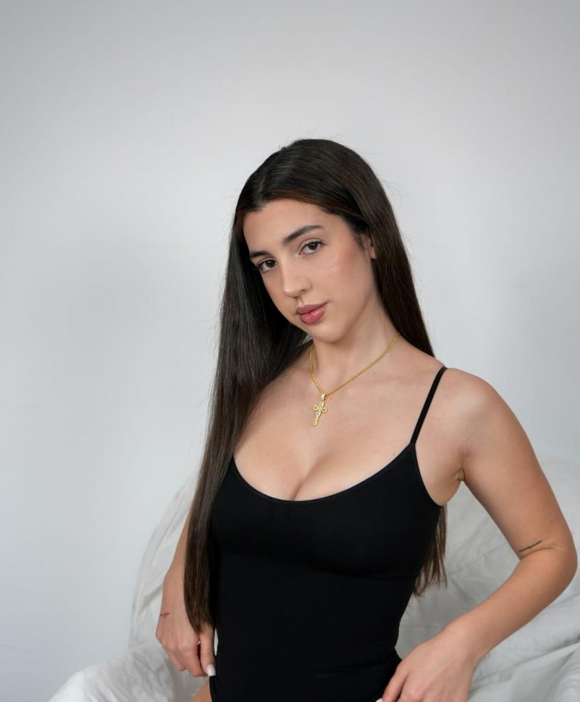 632345382: Chica busca chico en Ávila