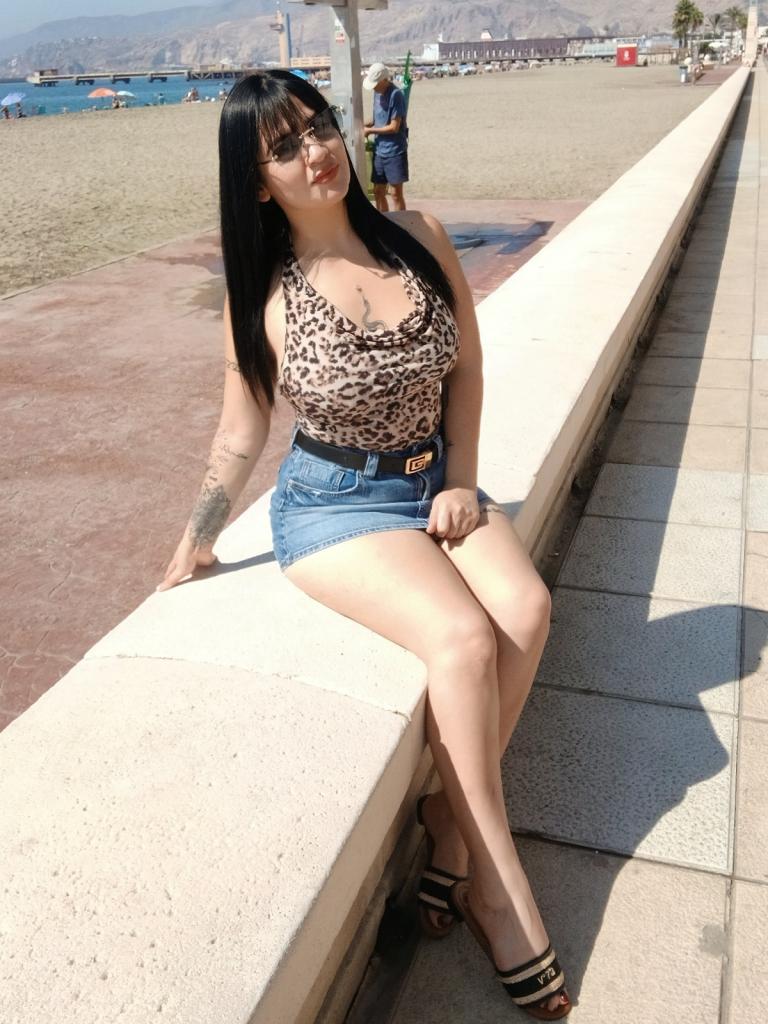 666203123: Chica busca chico en Murcia