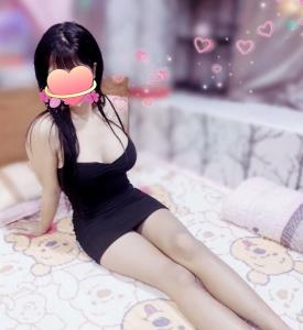 663195377: Chica busca chico en Madrid