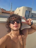 613878323: Chico busca chica en Madrid