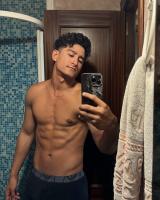 664407620: Chico busca chica en Granada