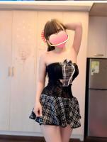 667555818: Chica busca chico en Barcelona