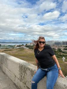 643589706: Chica busca chico en La Coruña