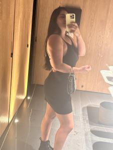 613443796: Chica busca chico en Pontevedra