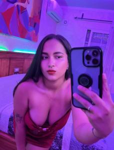 643498750: Chica busca chico en Murcia