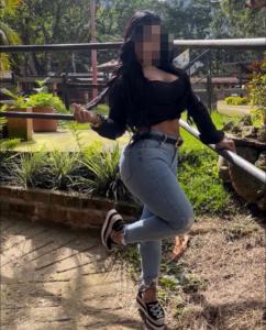 607319061: Chica busca chico en Alicante