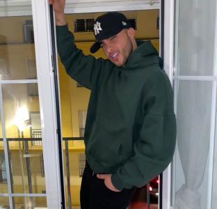 Chico busca chica en Barcelona: 