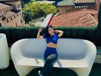 610192767: Chica busca chico en Madrid