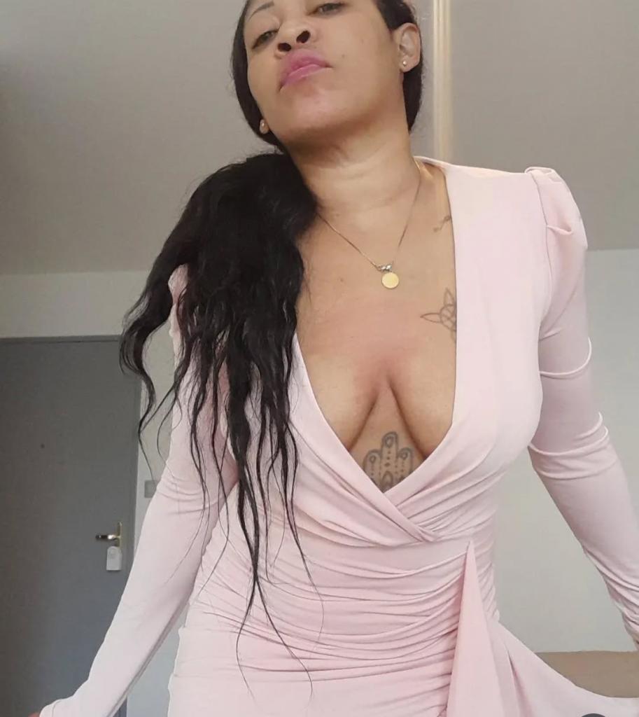 642437857: Chica busca chico en Zaragoza