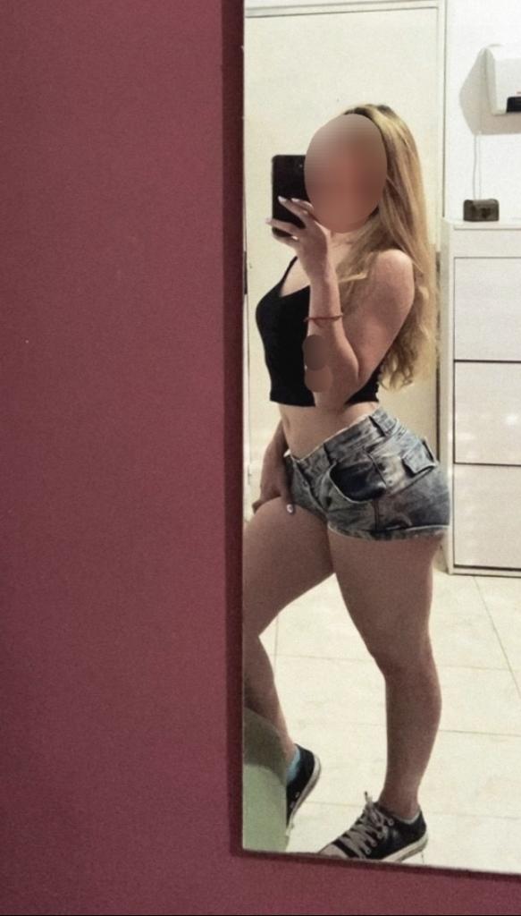 684719920: Chica busca chico en Madrid