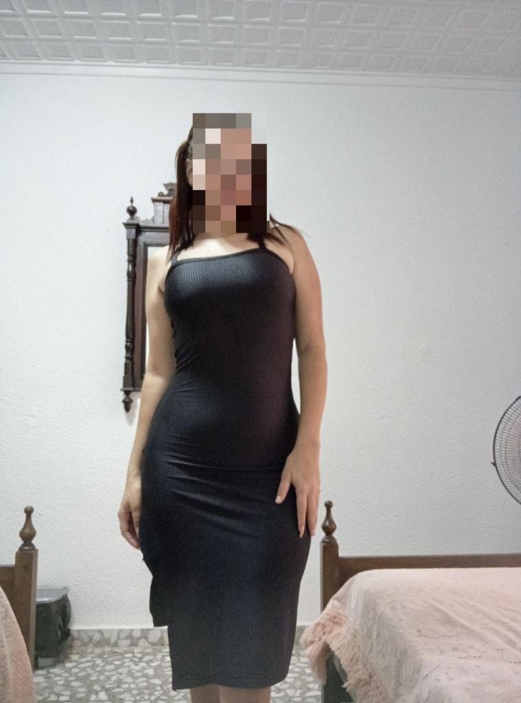 664351981: Chica busca chico en Murcia