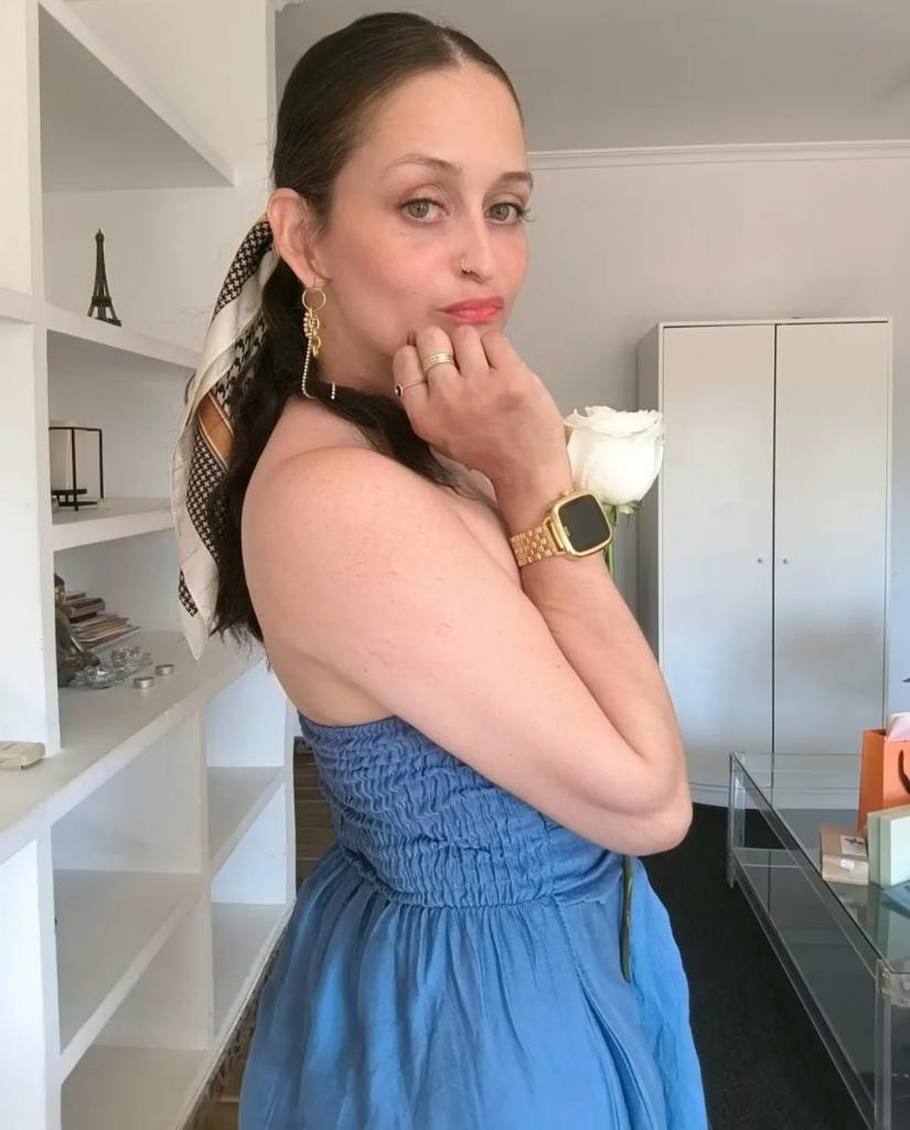 670869873: Chica busca chico en Valencia