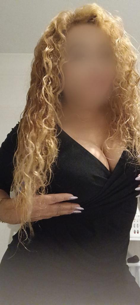 Chica busca chico en Zaragoza: 