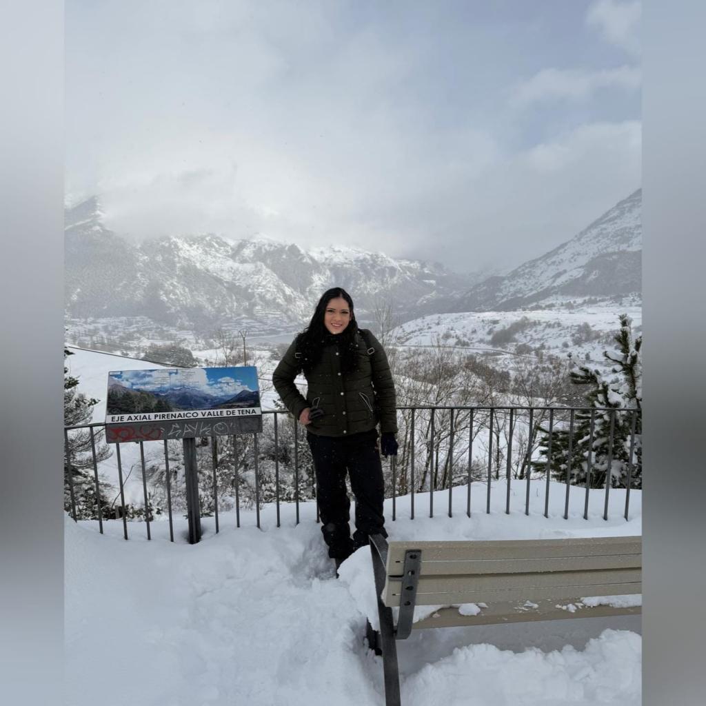 617033311: Transexual en Huesca