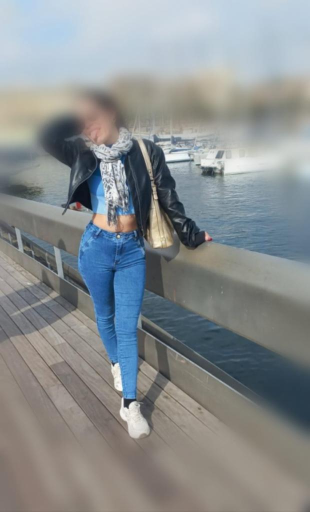 Chica busca chico en Tarragona: Chica busca chico