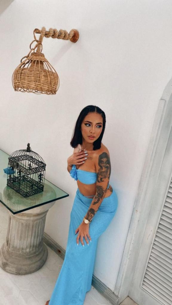 Chica busca chico en Málaga: Chica busca chico