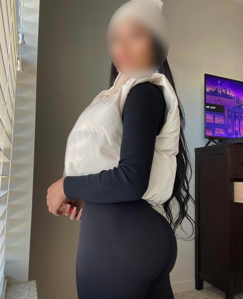 657916335: Chica busca chico en Huesca