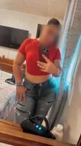 632144760: Chica busca chico en Gerona