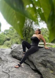 604387252: Chica busca chico en Gerona