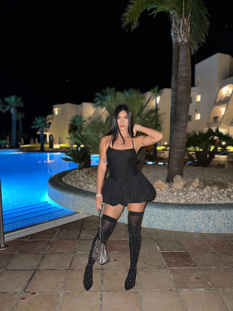 685231560: Chica busca chico en Málaga