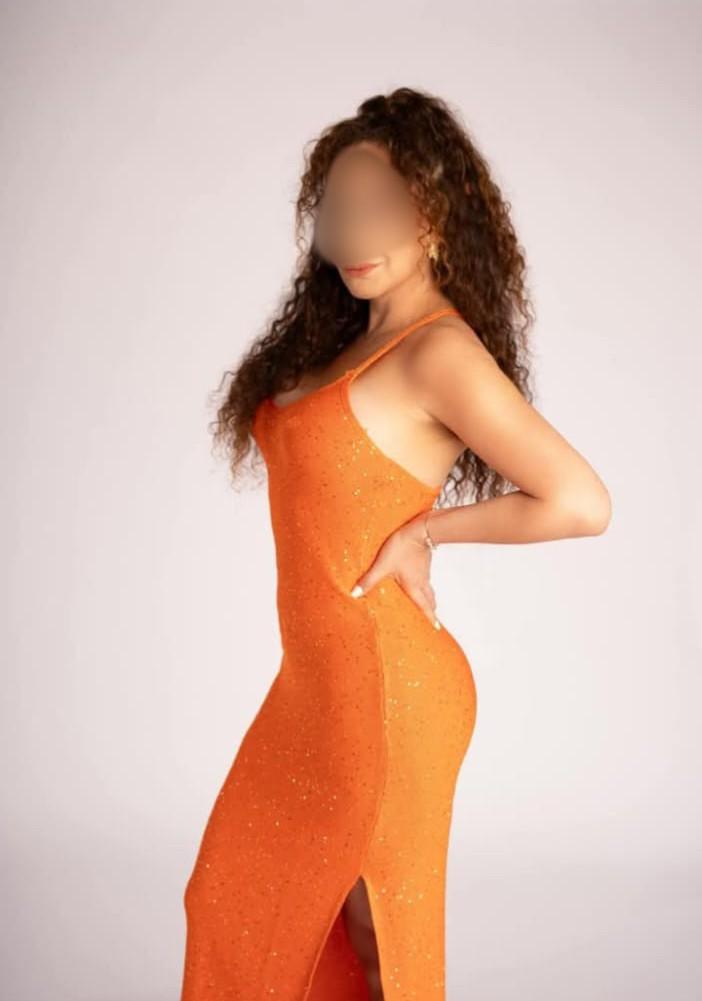 Chica busca chico en Barcelona: 