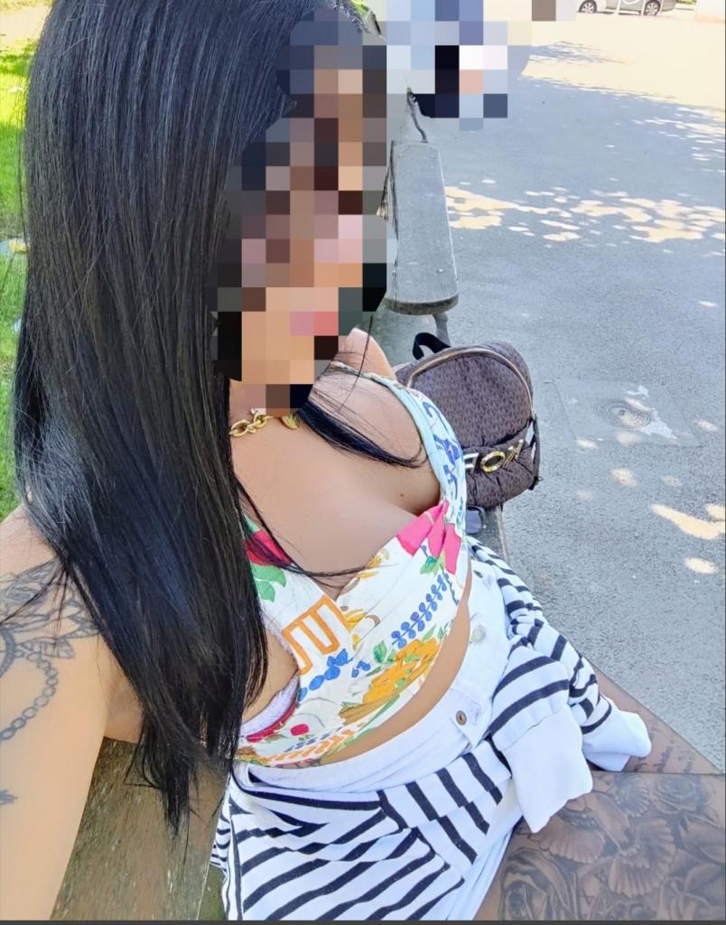 602637375: Chica busca chico en La Coruña