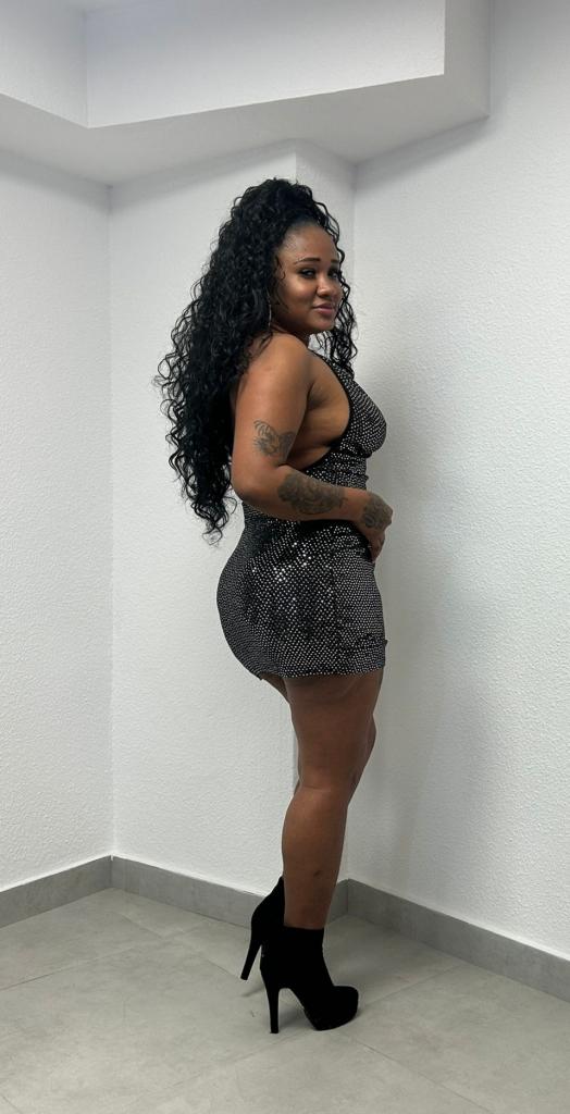 Chica busca chico en Huelva: 