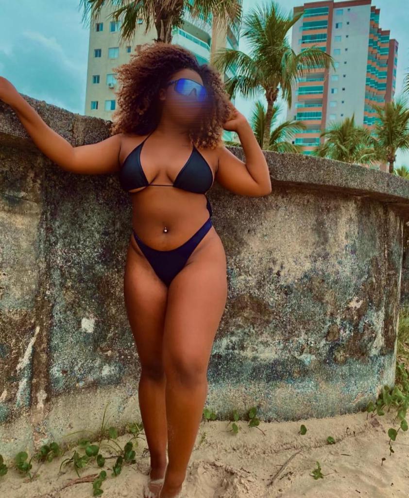 672957608: Chica busca chico en Cádiz