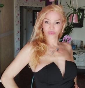 662469039: Transexual en Sevilla