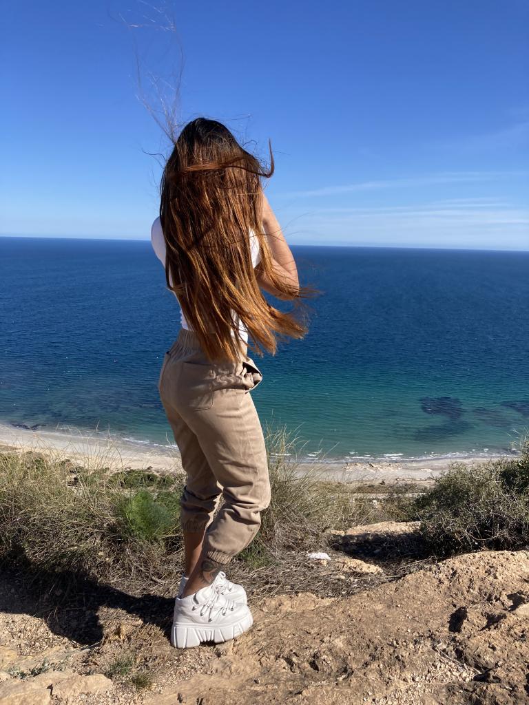 603311578: Chica busca chico en Alicante