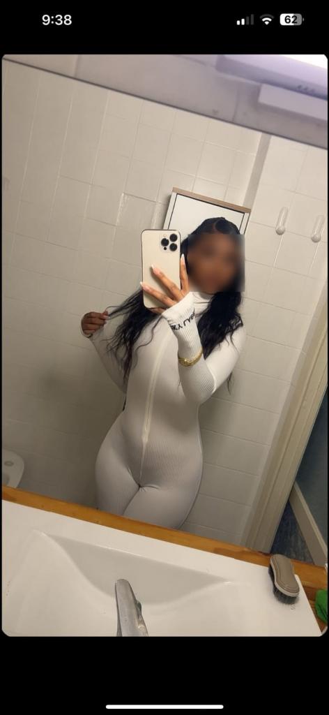 615132829: Chica busca chico en Almería