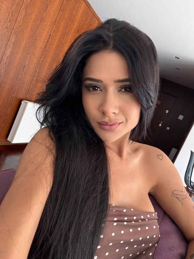 697945167: Chica busca chico en Álava