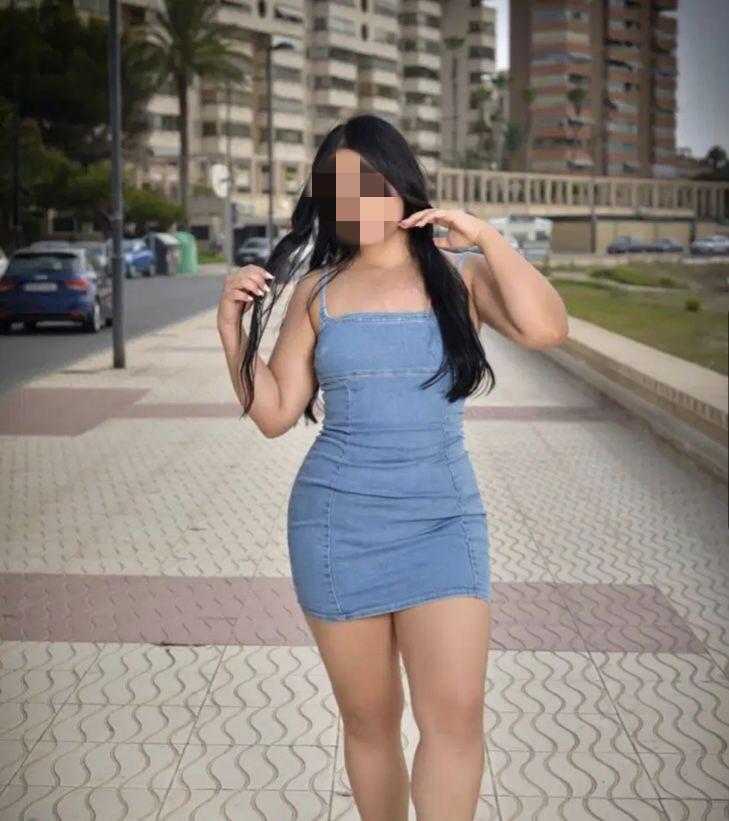 Chica busca chico en Cádiz: 