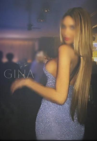 658325594: Chica busca chico en Barcelona