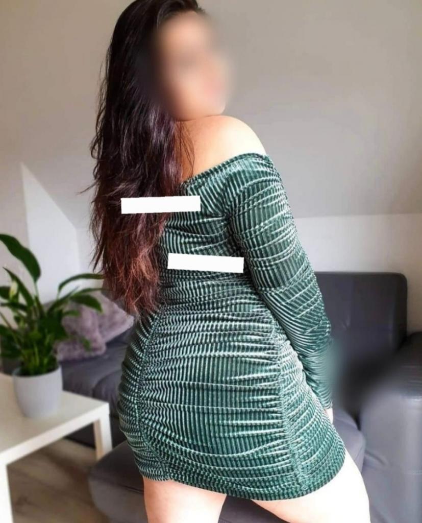 742007123: Chica busca chico en Lérida