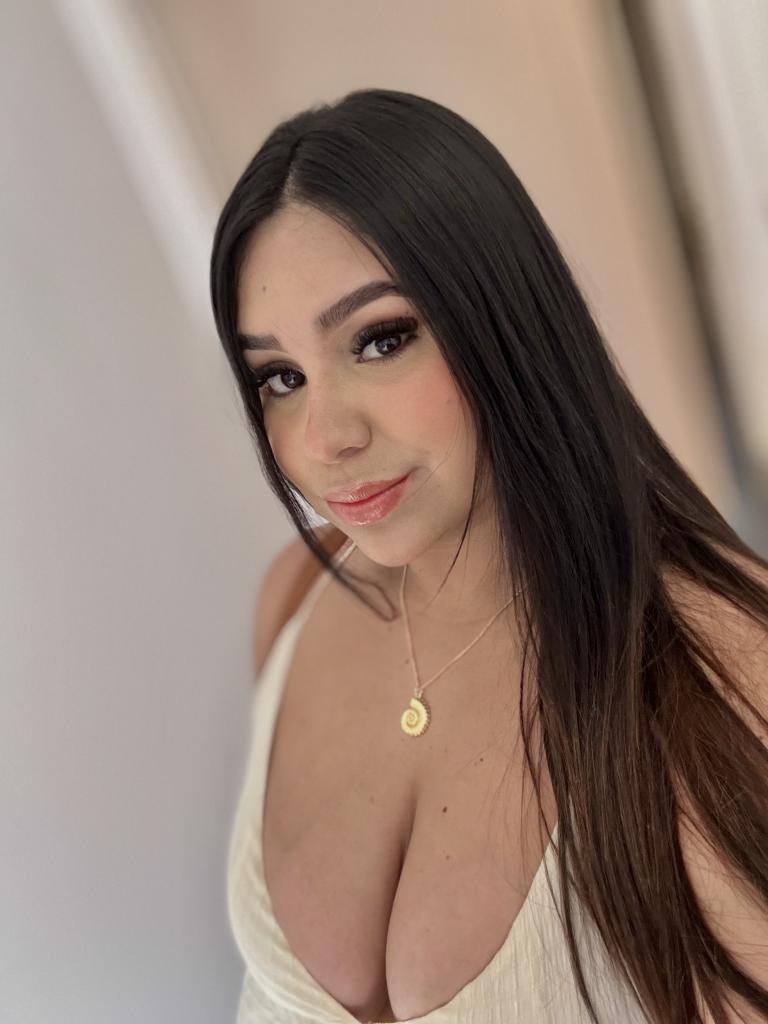 Chica busca chico en Valencia: Chica busca chico