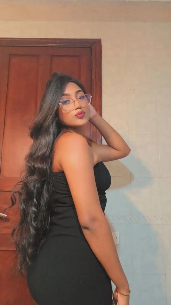 Chica busca chico en Tenerife: 