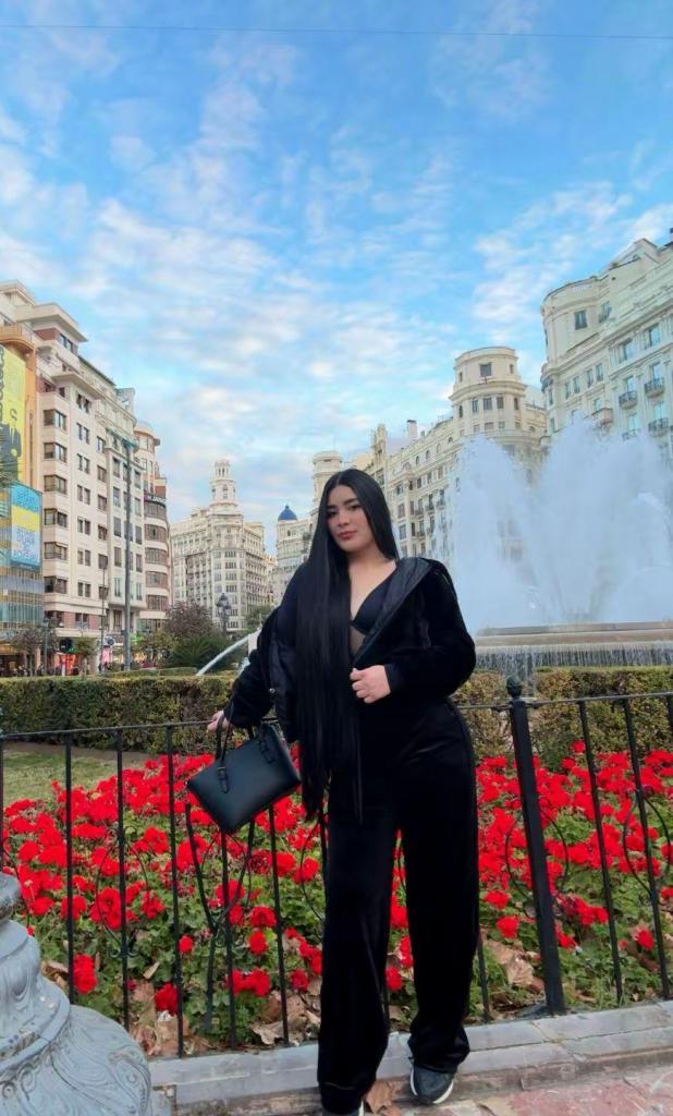 639763014: Chica busca chico en Valencia