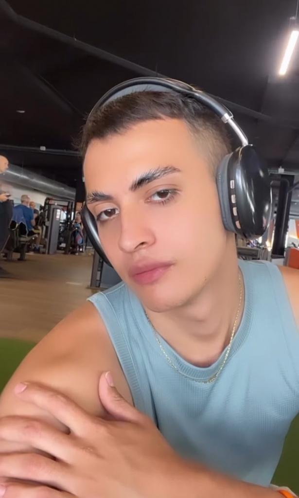 Chico busca chica en Málaga: 