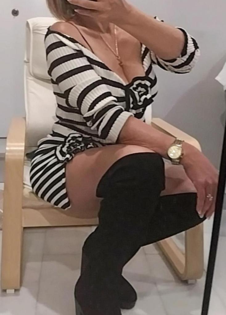 Chica busca chico en Cádiz: 