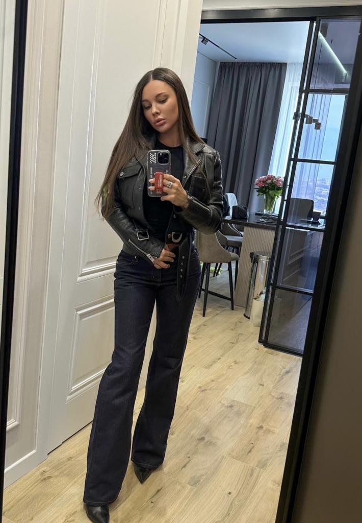 Chica busca chico en Granada: 