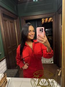 617292722: Chica busca chico en Valencia