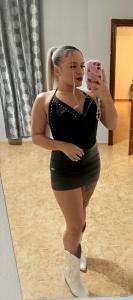 661629375: Chica busca chico en Sevilla